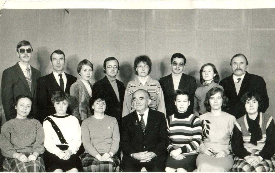 Кафедра истории. Кафедра истории русской литературы. С. Кафедра истории русской литературы. Филфак игу преподаватели 1990 гтд.